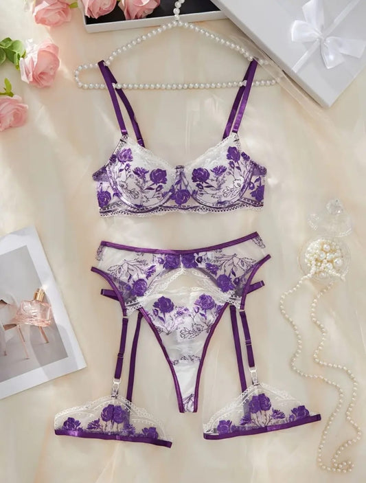 Conjunto Liguero Blanco con Morado Importado (M)